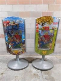 2 Plastic Display Cases