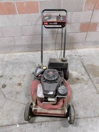 Self Propelled Toro Proline Lawn Mower