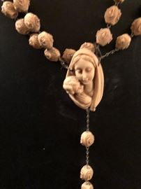Wall Art
Rosary handmade in Italy
