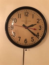 Vintage General Electric Clock...and it works!