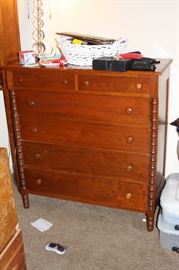 Amana 6-drawer dresser. Made in the USA! Beautiful MCM piece