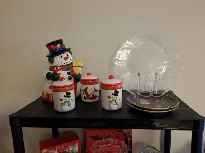 christmas plates, jars, snowman