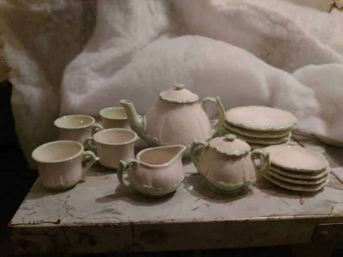 Childs Tea set