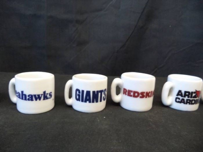 10 NFL Mini Coffee Cups