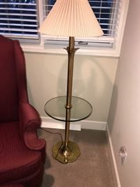 FLOOR LAMP