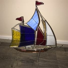 STAINED GLASS SAILBOAT
