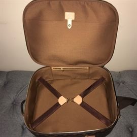 AUTHENTIC LOUIS VUITTON PACKALL PM-MINT CONDITION