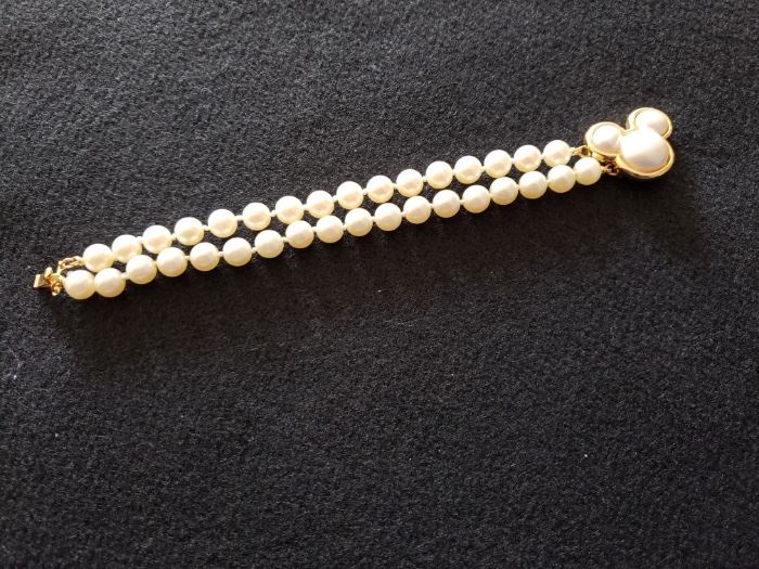 DISNEY FAUX PEARL MICKEY MOUSE BRACELET