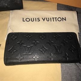 AUTHENTIC LOUIS VUITTON NOIR EMPREINTE CLEMENCE WALLET