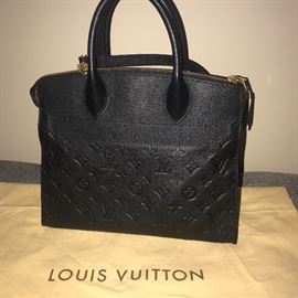 AUTHENTIC LOUIS VUITTON NOIR EMPREINTE LEATHER PONT NEUF MM HANDBAG-MINT CONDITION