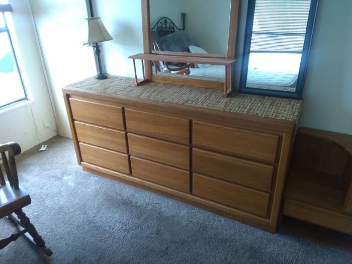 Dresser $150