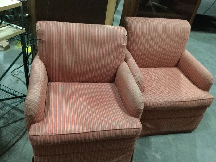 Living room chair set with matching automan 
