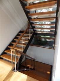 Open Custom Staircase , Cable spindle's