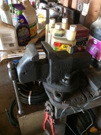 Bench Vise
