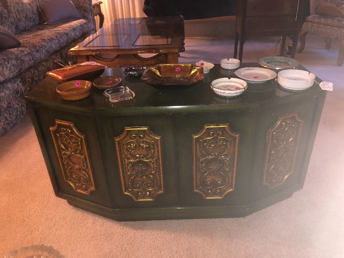 Hollywood Regency console, several vintage ashtrays.