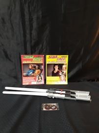 Star Trek poster magazines 2 thrustmaster guns