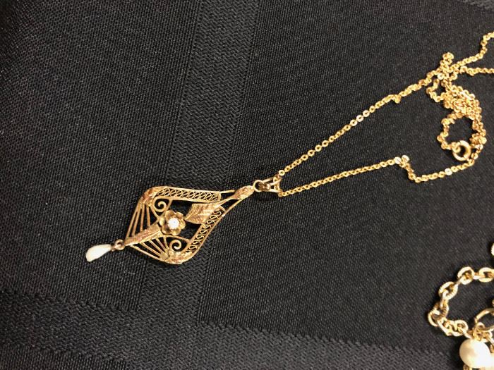 Antique 14k gold necklace