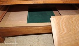  BEAUTIFUL Mission Oak Gentlemen Chest by “Stickley Furniture” with Hidden Drawer Bottom Hideaway Space Instructions

Located Inside – Auction Estimate $1000-$2000 