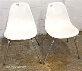  5 Piece Mid Century Modern Glass Top Dining Breakfast Set with 4 Fiberglass Chairs

Located Inside – Auction Estimate $200-$400 