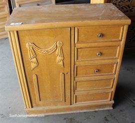 Mahogany Chest
Located Dock – Auction Estimate $50-$100
