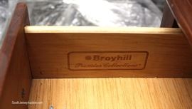 2 Piece Cherry Queen Anne High Boy by “Broyhill Furniture”
Located Inside – Auction Estimate $100-$300
