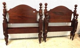 
PAIR of SOLID Mahogany Twin Cannon Ball Beds with Rails
Located Inside – Auction Estimate $100-$400
