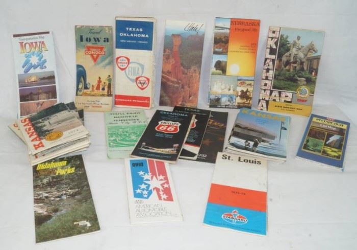 Lot of Road Maps of the Mid West Some are Gas St ...