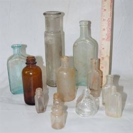 Lot of Vintage Apothecary Medicine Bottles Inc ...