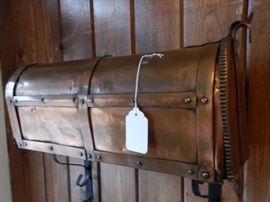 COPPER ARTS & CRAFTS MAILBOX