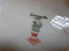 60 PIECE SET OF HUTSCHENREUTHER BAVARIAN CHINA