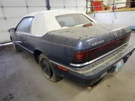 ODOMETER-IT'S BEEN SITTING HERE COLLECTING DUST FOR 10 YEARS-EVERYTHING WAS FINE WITH IT WHEN PARKED. HAUL AWAY AND GIVE IT TO YOUR MOM.