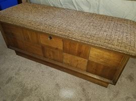 Lane Cedar Chest