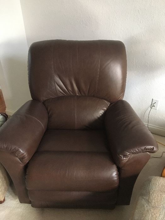 There are 2 of these leather recliners