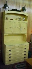 ETHAN ALLEN HUTCH