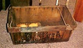 OLD MULLERS BREAD CRATE