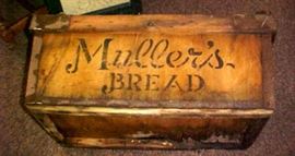 SIDE OF MULLERS BREAD CRATE