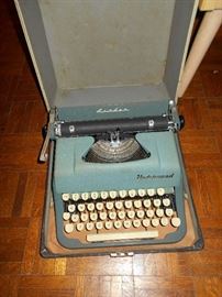Underwood "Leader" typewriter
