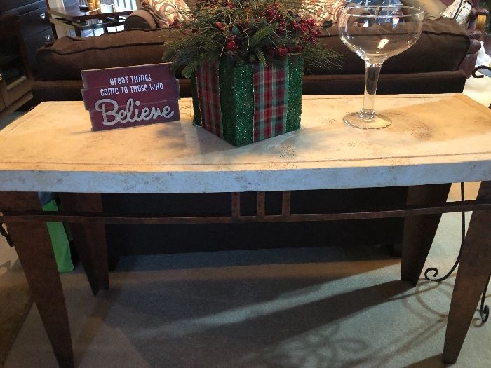 Metal, Accent/Sofa Table, Holiday Decor