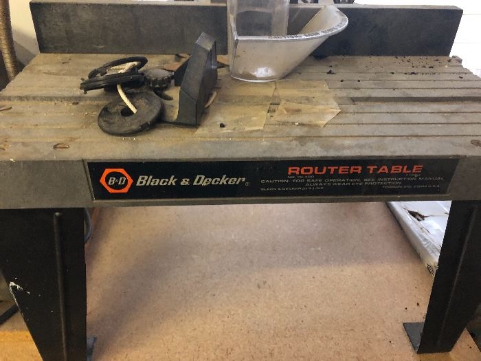 Router and Table