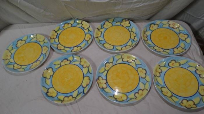 Lot of 7 Heritage Mint, Spring Accent Plates