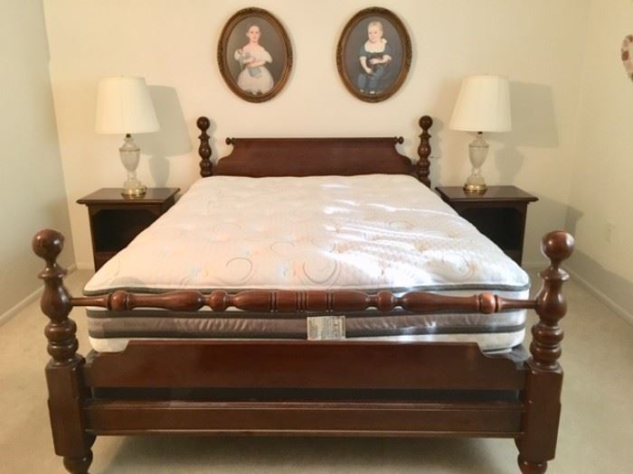 Queen 4-Post bedframe. Very nice Queen mattress.  