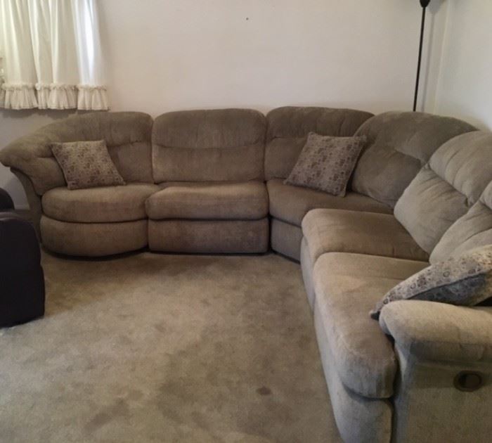 Sectional w/ WALL HUGGER Recliner and Swivel Chair