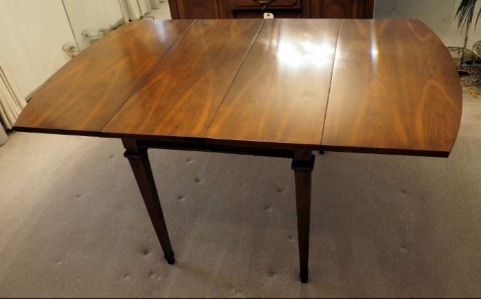 Lenoir Drop Leaf Dining Room Table, 29" x 8.5' x 40", Includes 3 Leaves