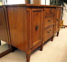 Solid Wood Hutch With 3 Drawers And Storage Cabinets, 31" x 50" x 17.5"