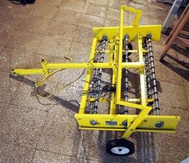 38" 2- Wheel Pull Behind Tine Rake