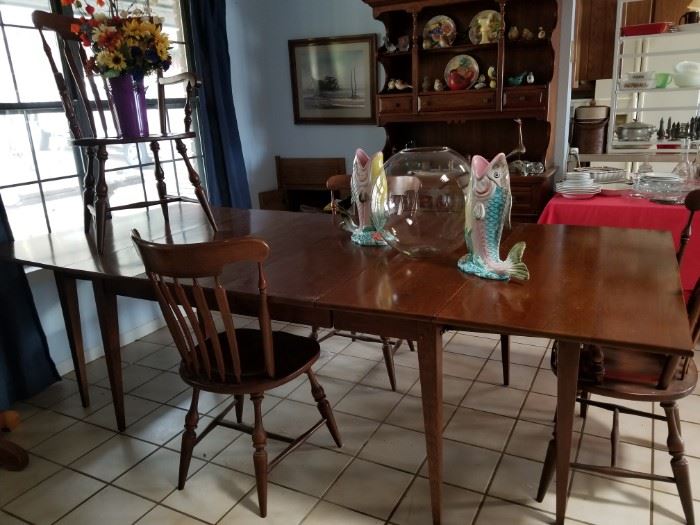 Very large dining table ( can be reduced in size) with four chairs