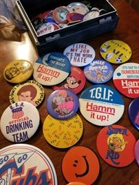 Lots of fun vintage buttons