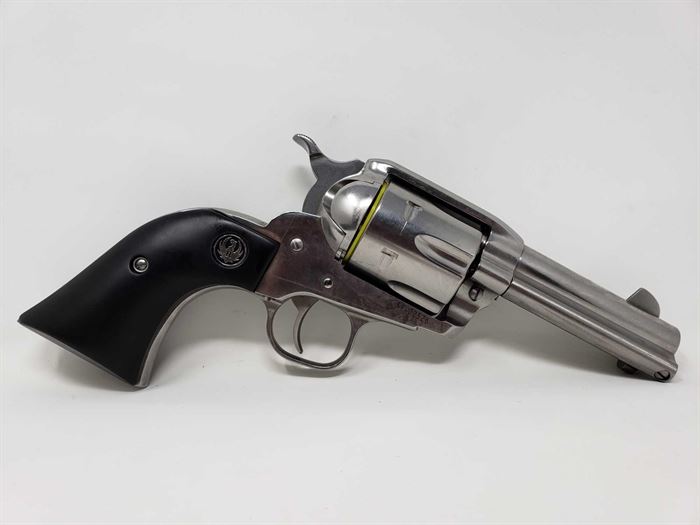 New Ruger New Vaquero .44 Mag Revolver 