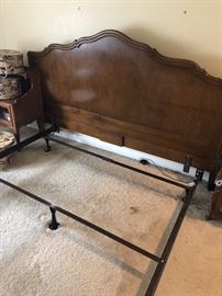 Madison estates wood bed queen /king I think with frame. 