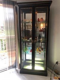 Mirrored glass display case